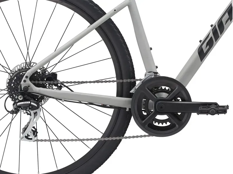 2021 Giant Roam 3 Disc Hybrid Bike in Grey-2
