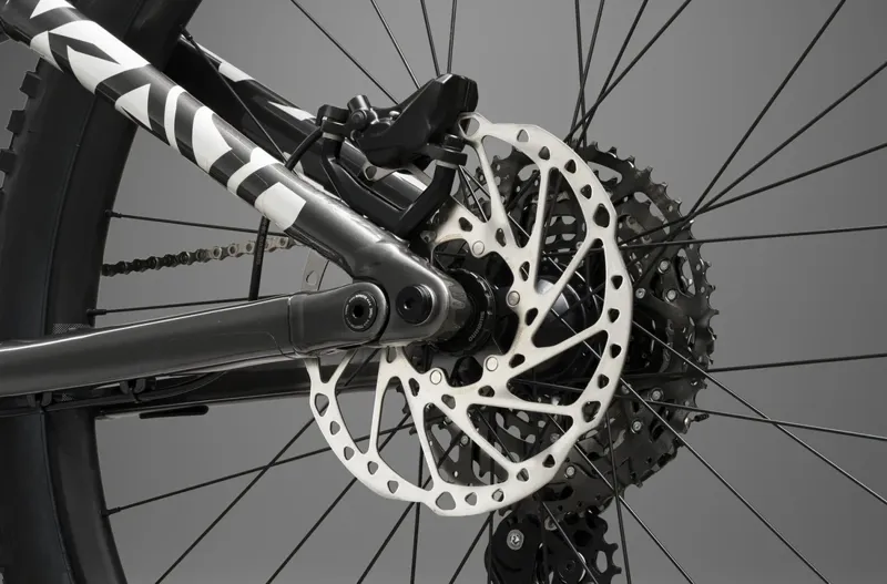 Whyte Bikes Kado S Electric Mountain Bike in Dark Silver-6